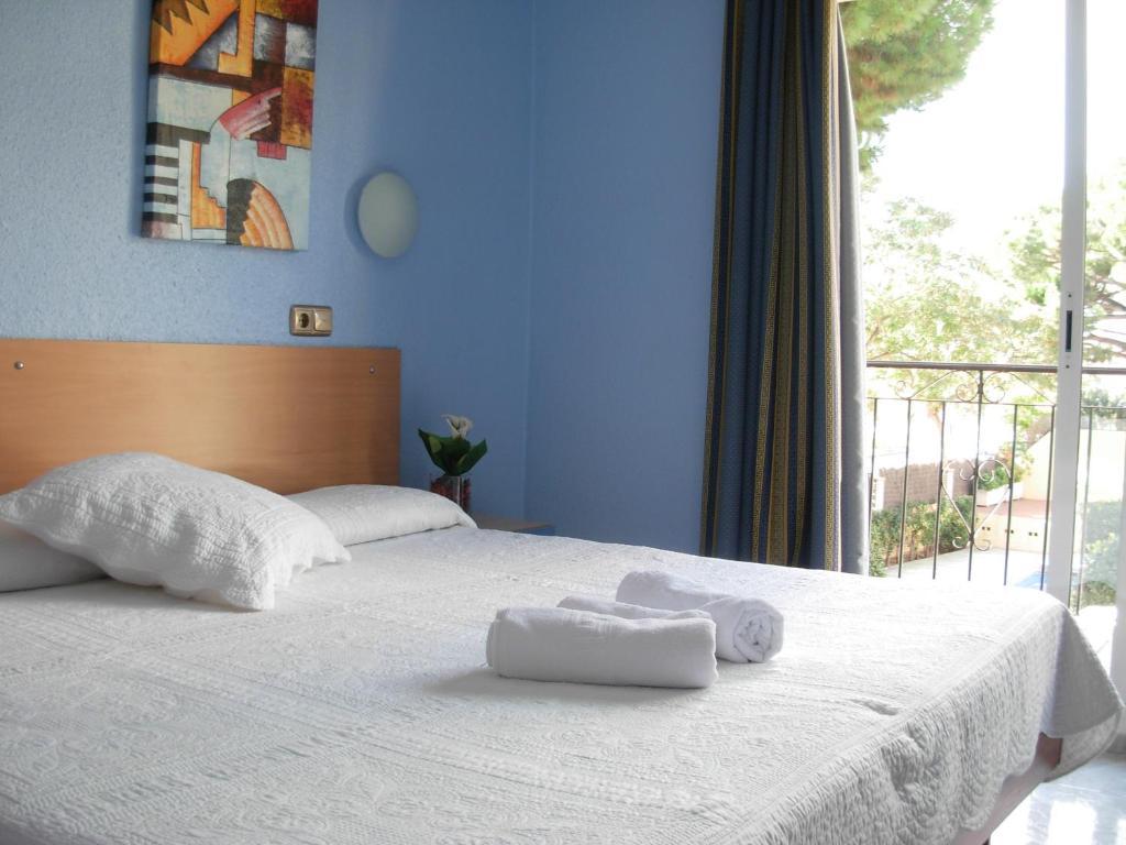 Hotel Rodsan Suizo Castelldefels Bilik gambar
