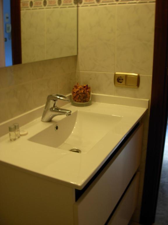 Hotel Rodsan Suizo Castelldefels Luaran gambar